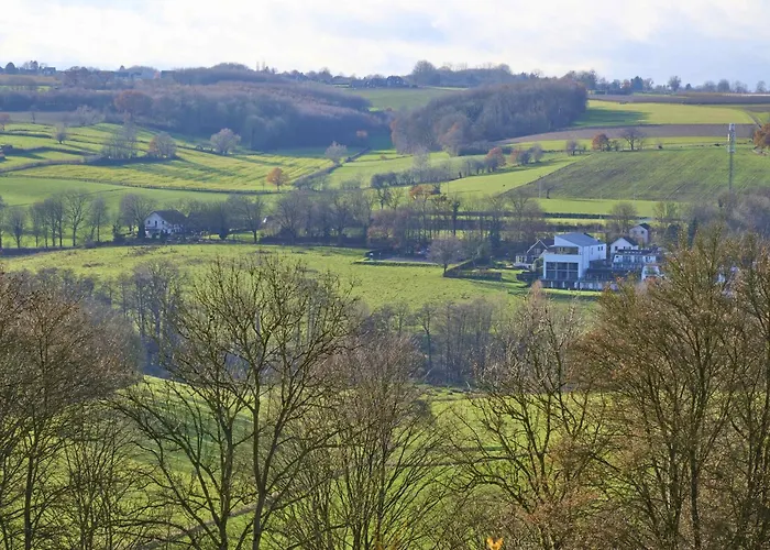 Landsraderhoefke - 4 *