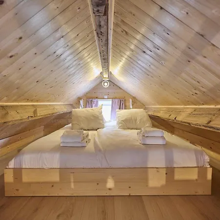 Landsraderhoefke - 4 * Heijenrath